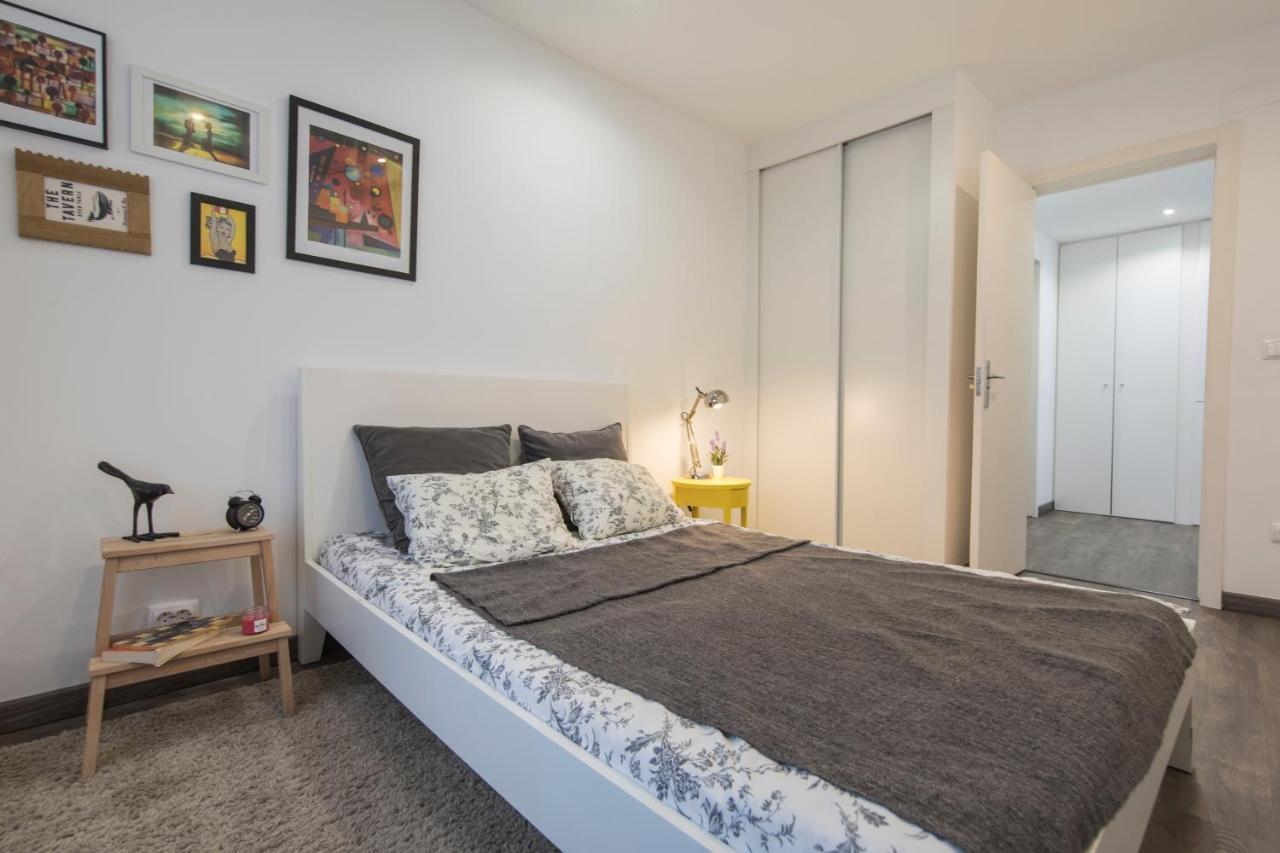 Apartament Alfama Typical Beco Da Adica Lizbona Zewnętrze zdjęcie