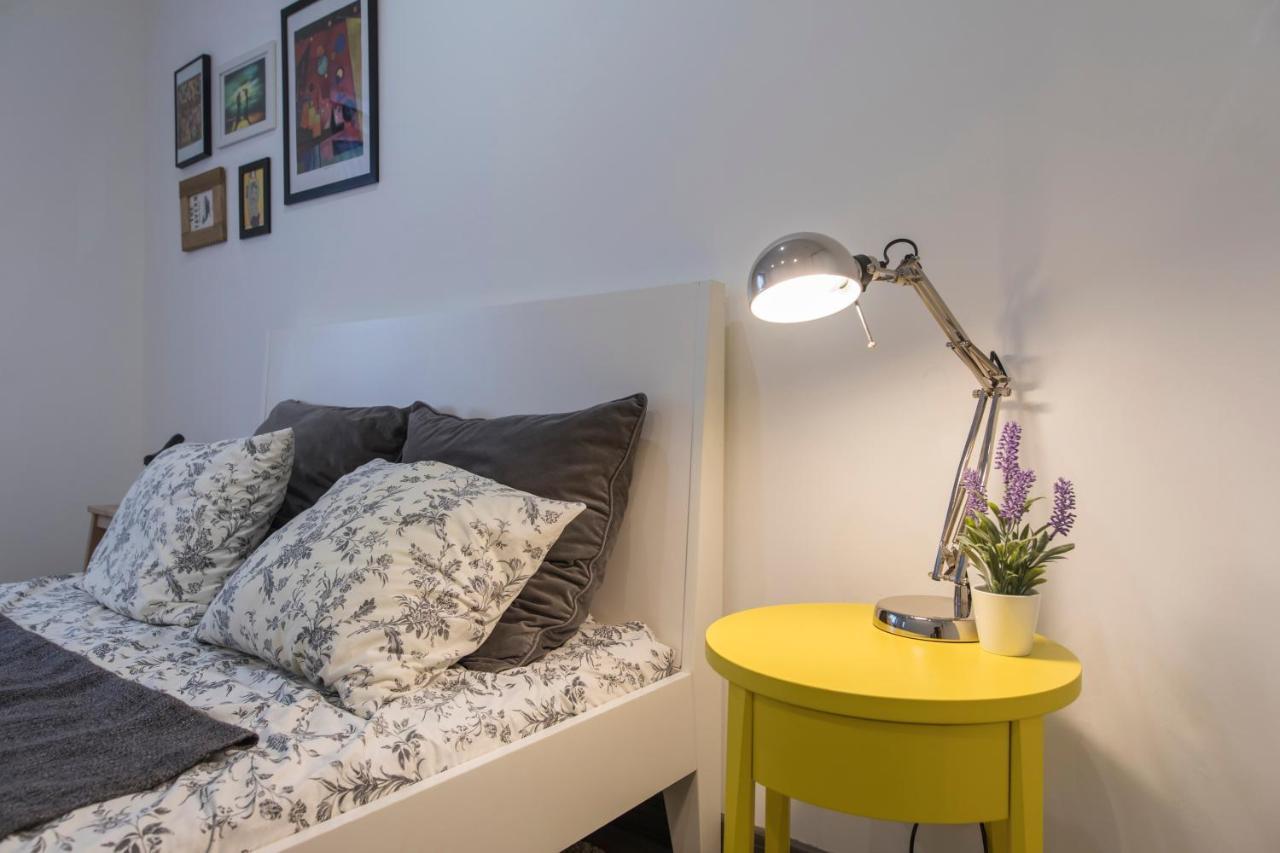 Apartament Alfama Typical Beco Da Adica Lizbona Zewnętrze zdjęcie